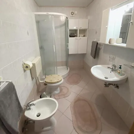 Apartma Gregoric Izola