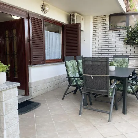 Apartment Gregoric *
