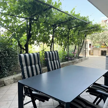 Gregoric Apartment