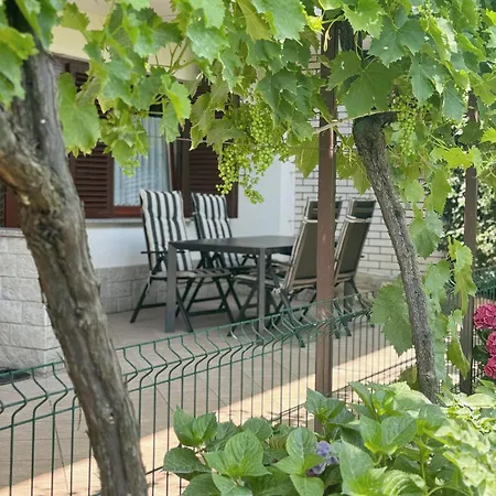 Gregoric Apartment *