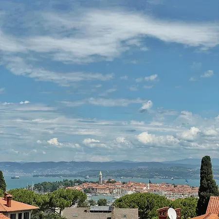Apartma Gregoric Apartament *