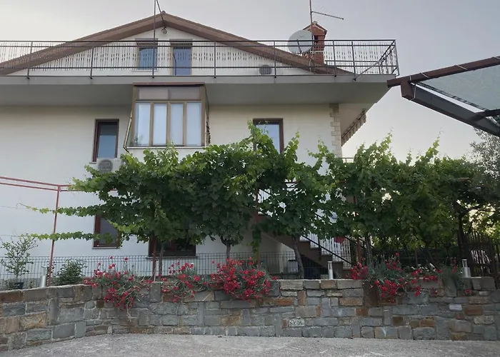 アパート Gregoric *